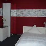 호텔 Grunewald 3*